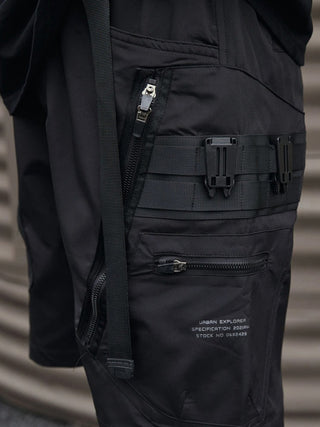 Cargo shorts techwear